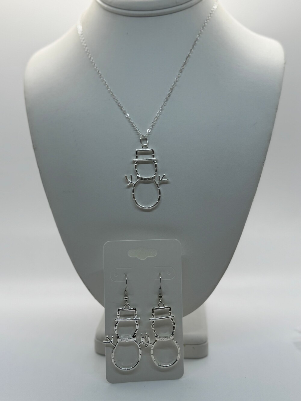 Snowman Necklace and Earrings Winter Jewelry Set Holiday Silver Tone New